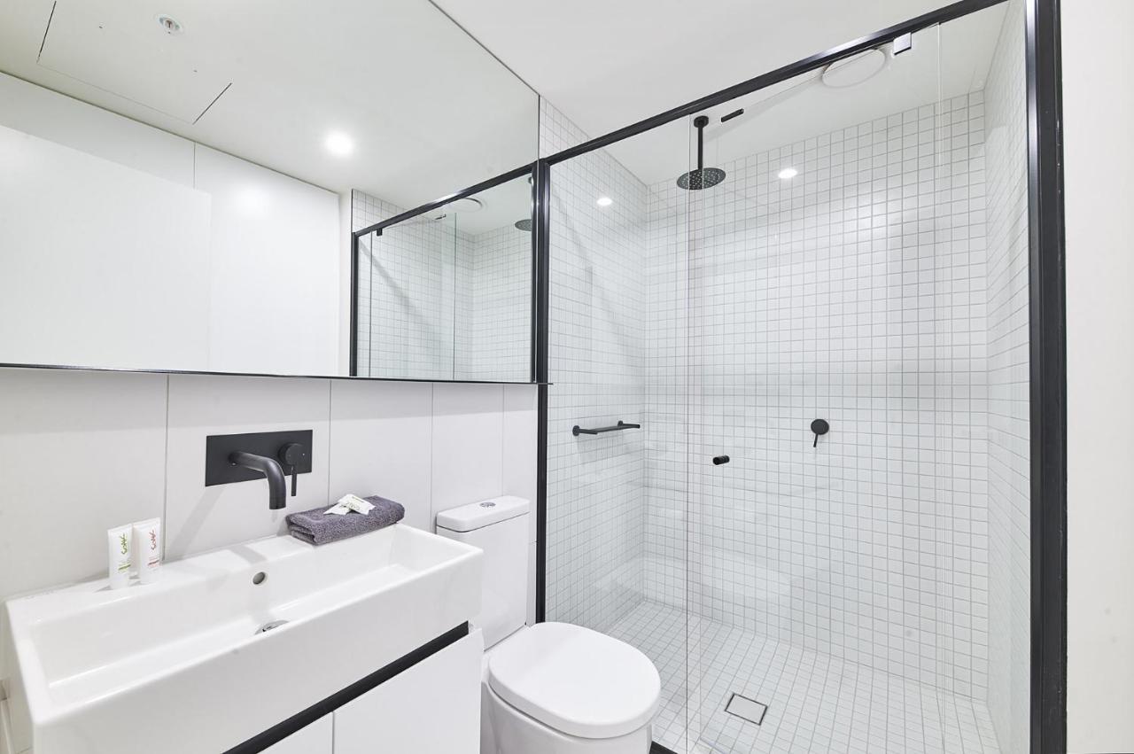 Mega Style Apartments The International Melbourne Exterior foto