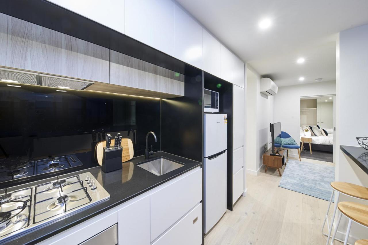 Mega Style Apartments The International Melbourne Exterior foto