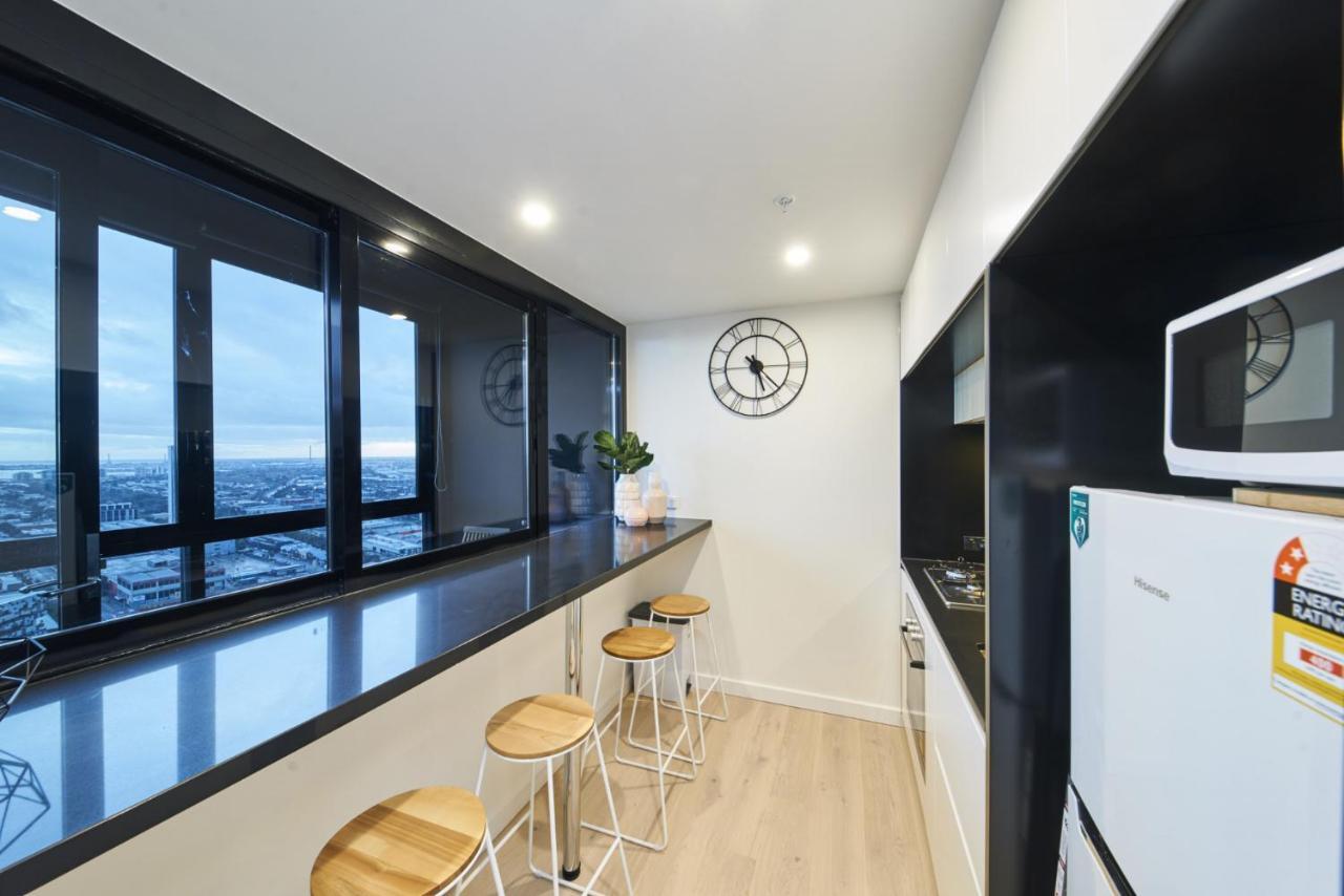 Mega Style Apartments The International Melbourne Exterior foto